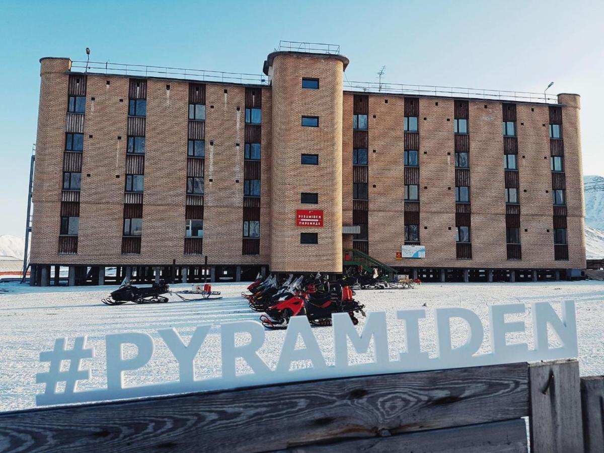 Hotel Pyramiden エクステリア 写真